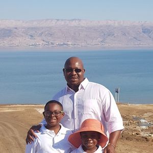 Meet your Posher, Nomi